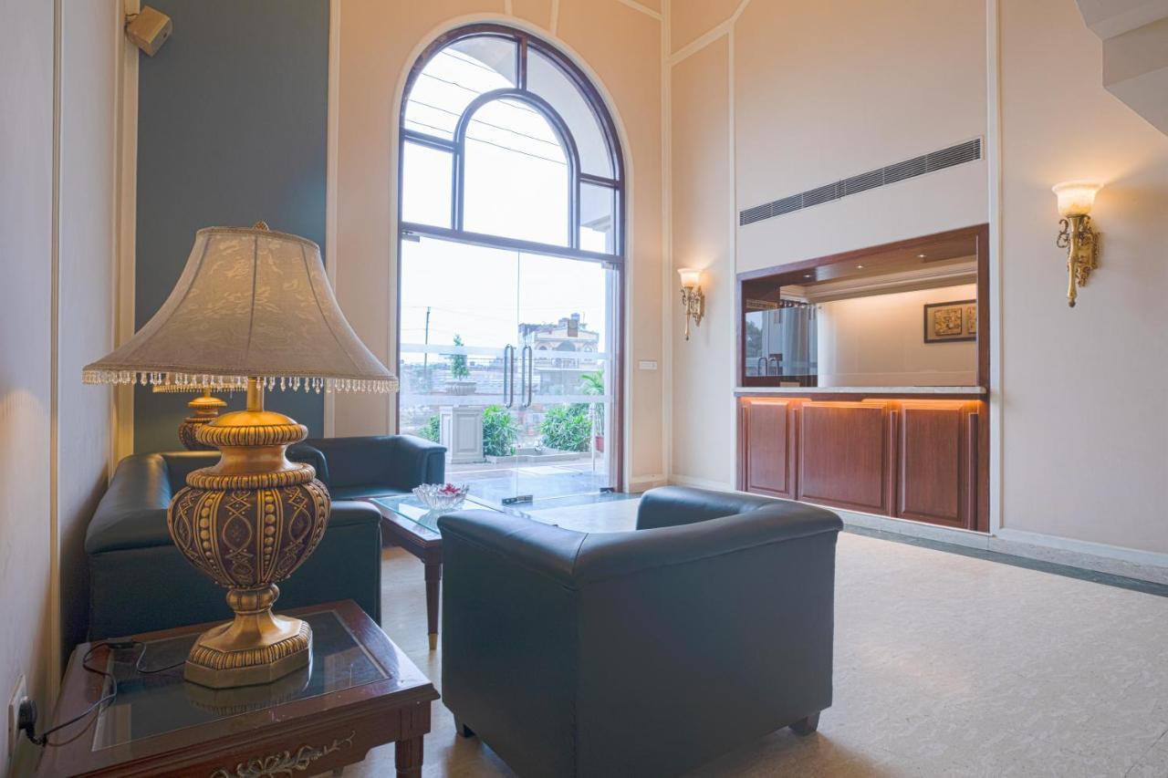 Hotel Le Castle Rudrapur Zewnętrze zdjęcie
